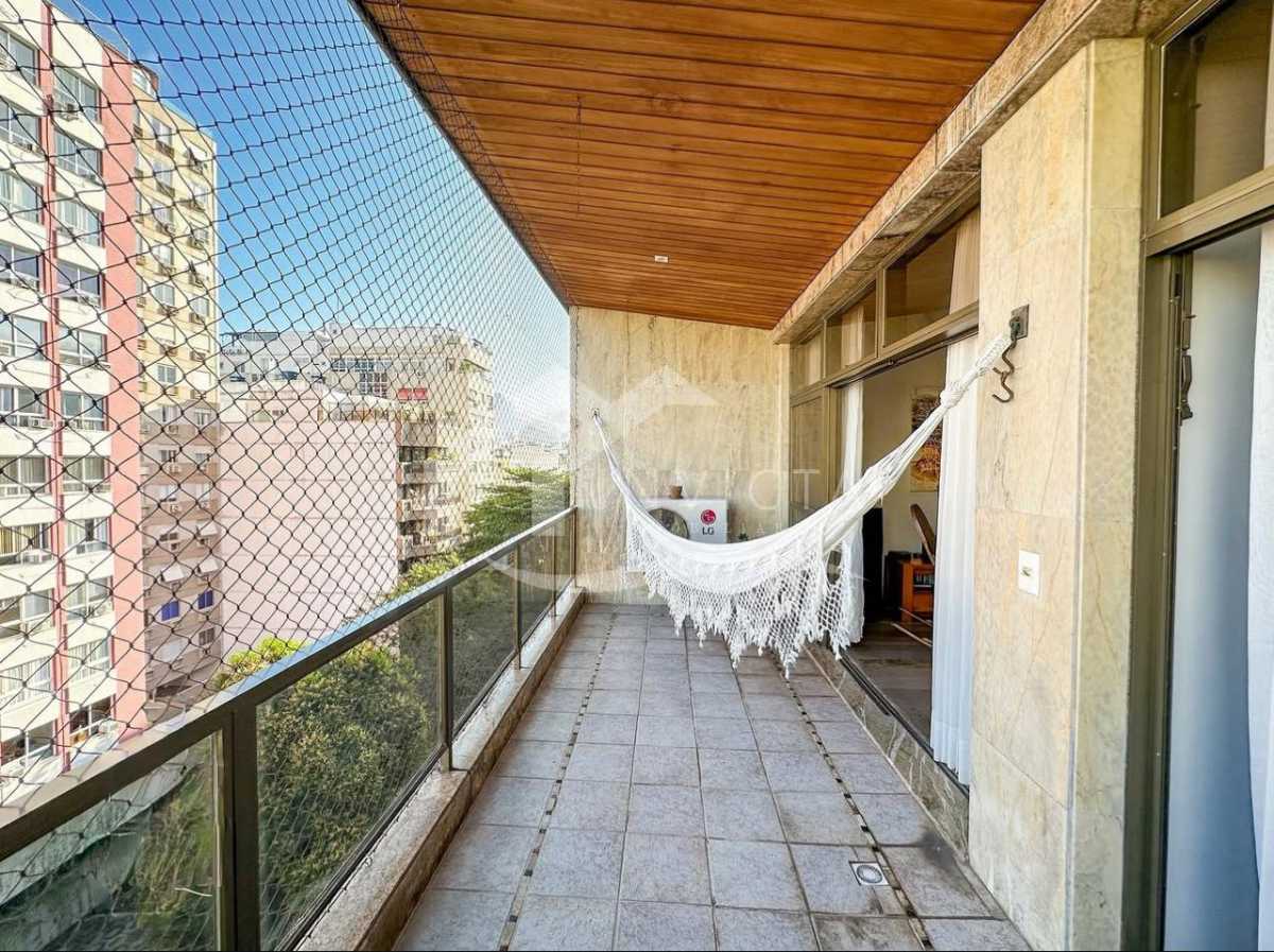 Conheça Varanda do imóvel - Excelente Cobertura Duplex de 220m², 4 quartos (1 suíte), área externa e 2 vagas em Ipanema - IPCO40014 - 16 Varanda - 16
