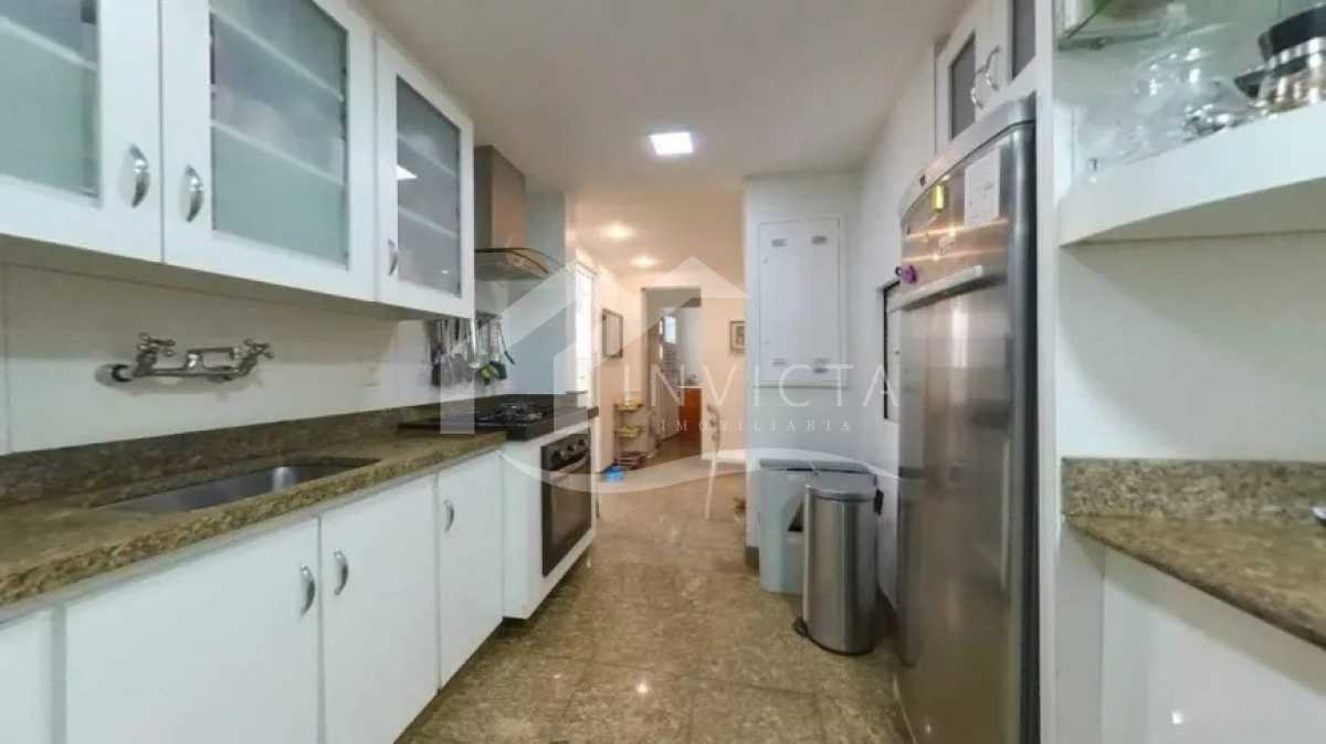 Conheça WhatsApp Image 2025-12-05 at 1 do imóvel - COMPLETÍSSIMA E ENCANTADORA COBERTURA DUPLEX COM PISCINA E VISTA MAR! - IPCO40018 - 20 WhatsApp Image 2025-12-05 at 1 - 20