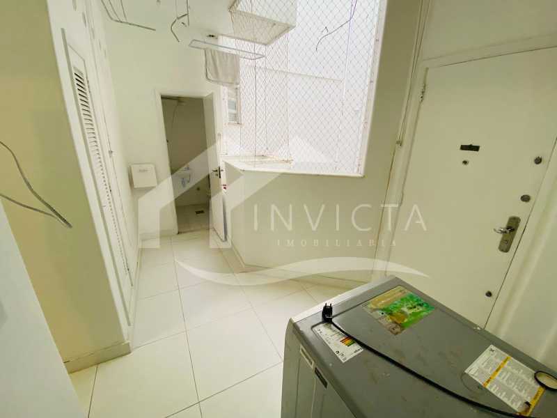 Ótima localização - MARAVILHOSO TRES QUARTOS COM VAGA NA ESCRITURA!!! - FCAP30472