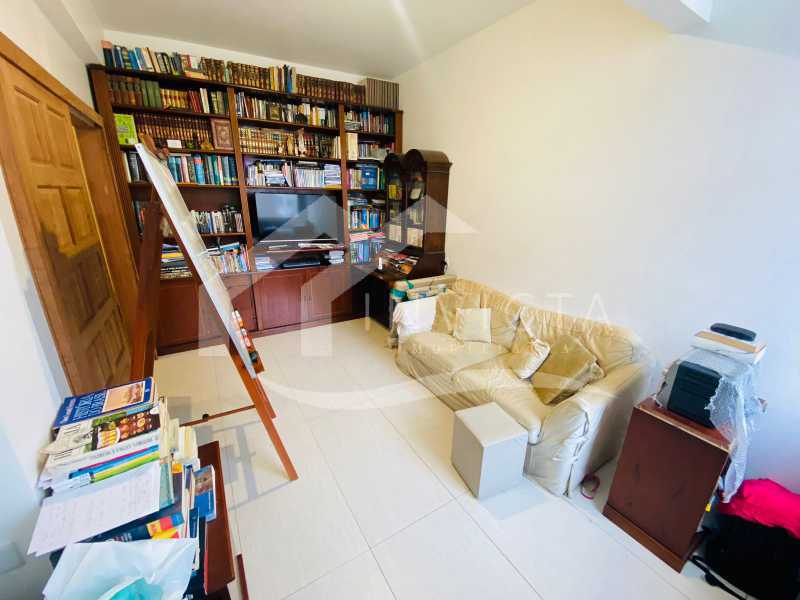 Ótima localização - MARAVILHOSO TRES QUARTOS COM VAGA NA ESCRITURA!!! - FCAP30472