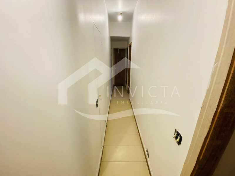 Ótima localização - MARAVILHOSO TRES QUARTOS COM VAGA NA ESCRITURA!!! - FCAP30472