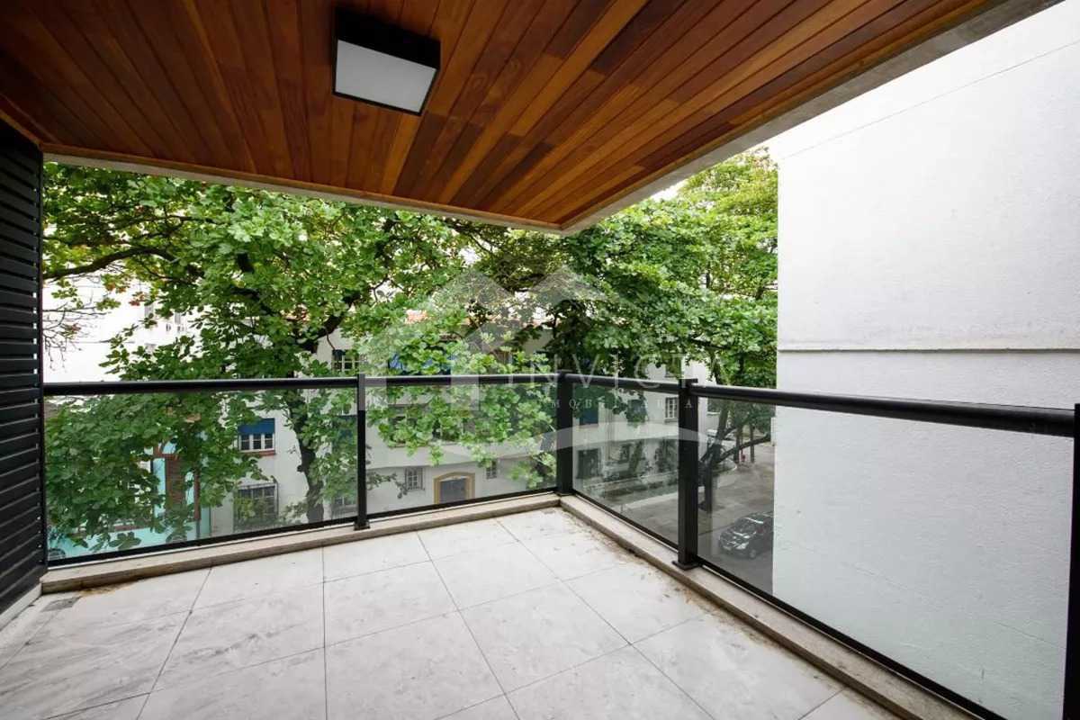 Conheça Varanda da sala do imóvel - ELEGANTE DUPLEX TOTALMENTE REFORMADO EM IPANEMA! - FCAP20551 - 13 Varanda da sala - 13