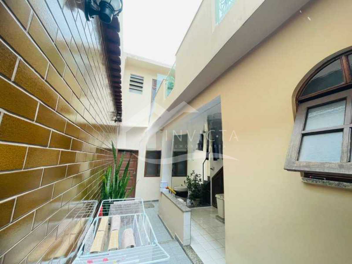 Conheça WhatsApp Image 2026-03-05 at 1 do imóvel - Casa Duplex Encantadora com Terraço e Segunda Casa - Oportunidade Única em Botafogo - BTCA50004 - 6 WhatsApp Image 2026-03-05 at 1 - 6