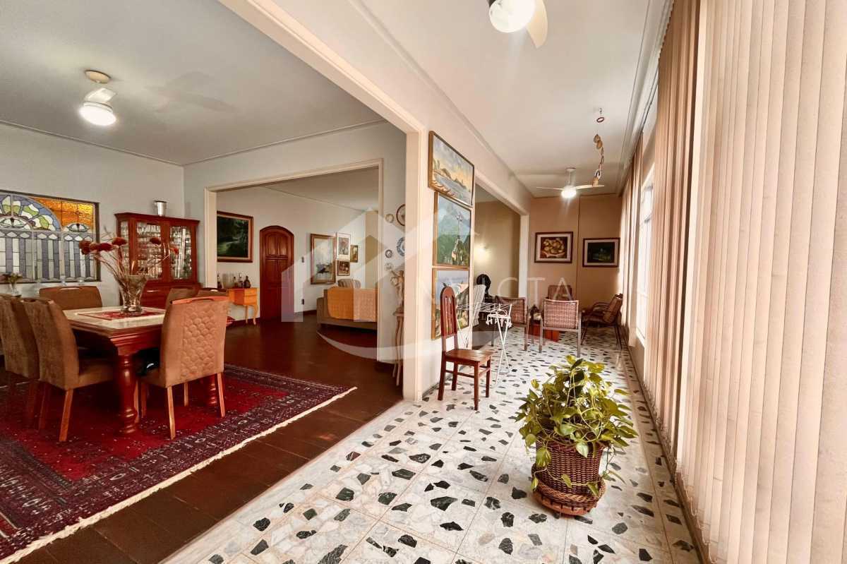 Imperdível - IMPERDIVEL APARTAMENTO NO CORACAO DE COPACABANA - FCAP40091
