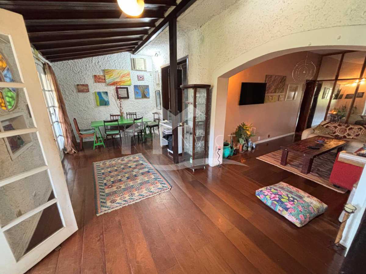 Ótima localização - EXCELENTE SALA/QUARTO ESPAÇOSO EM BOTAFOGO! - BTAP10189