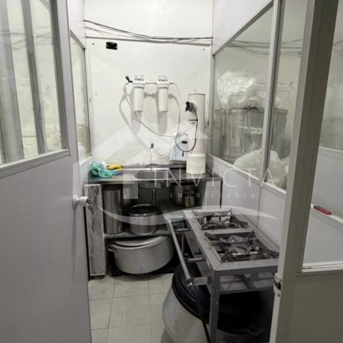 Conheça 082473b1-e518-4d5a-bff1-5a39b3 do imóvel - Ambiente comercial em localização privilegiada - FCLJ00046 - 13 082473b1-e518-4d5a-bff1-5a39b3 - 13