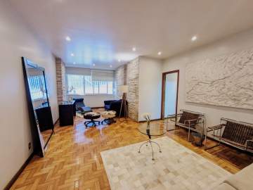 Ótima localização - Apartamento de Luxo de 3 Quartos no Leme Próximo à Praia - FCAP30987