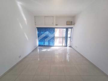 Ótima localização - Sala Comercial no Coração de Copacabana Excelente Oportunidade - FCSL00048