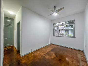 Oportunidade - Apartamento : Padrão / Residencial / Botafogo - BTAP10234