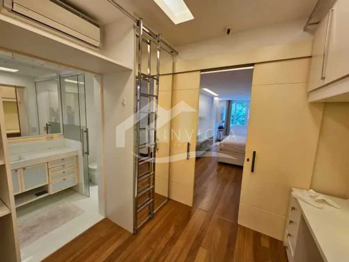 Conheça Closet suíte do imóvel - DOIS QUARTOS COM VAGA ESCRITURA EM ÓTIMA LOCALIZAÇÃO IPANEMA - PSAP20023 - 19 Closet suíte - 19