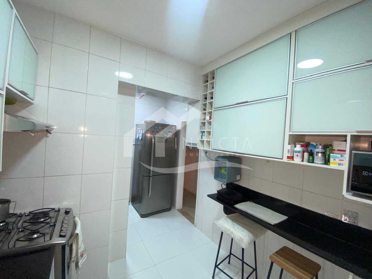 Conheça WhatsApp Image 2024-05-02 at 1 do imóvel - MARAVILHOSO APARTAMENTOS DE 2 QUARTOS REFORMADO - FCAP21127 - 20 WhatsApp Image 2024-05-02 at 1 - 20