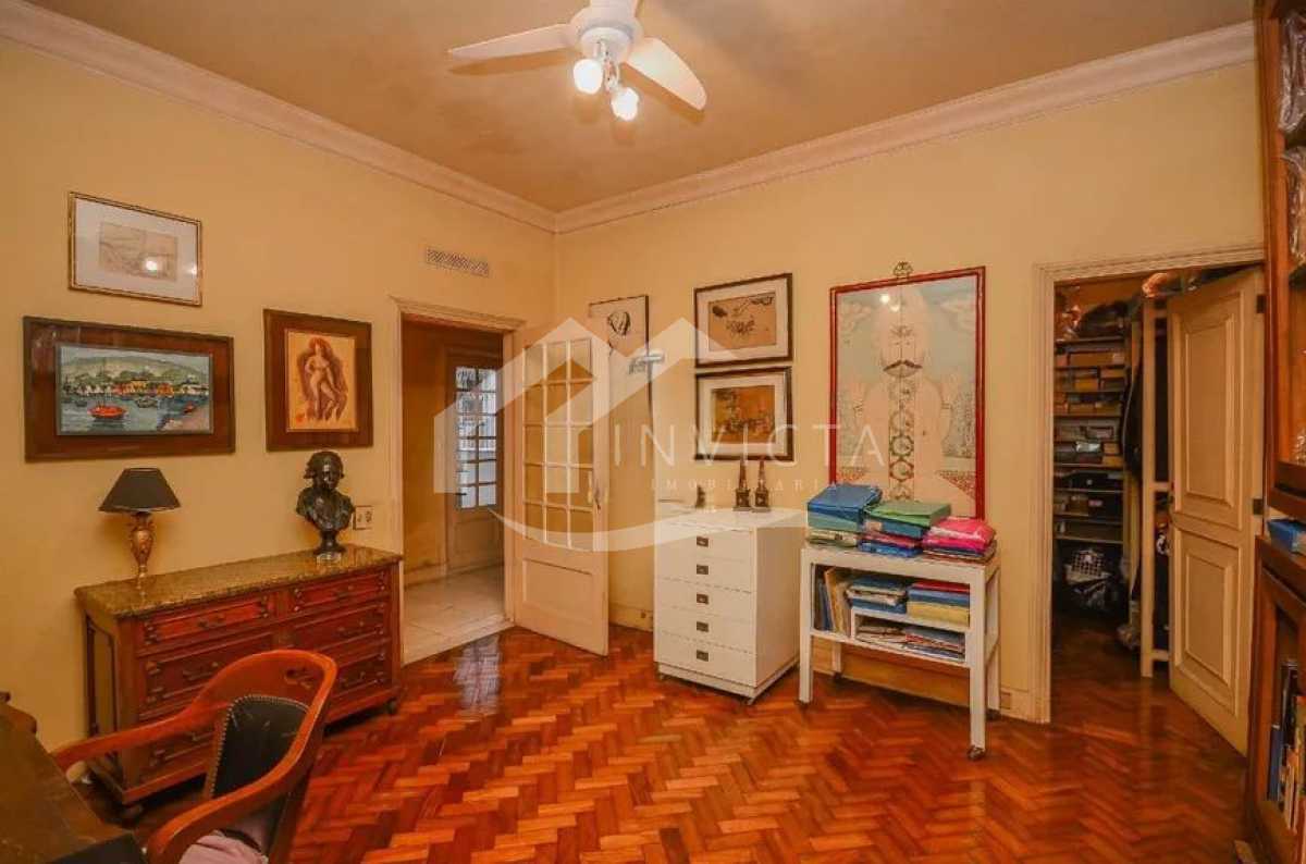 Ótima localização - 4 QUARTOS NA AV. ATLÂNTICA COM VISTA FRONTAL MAR - PSAP40029