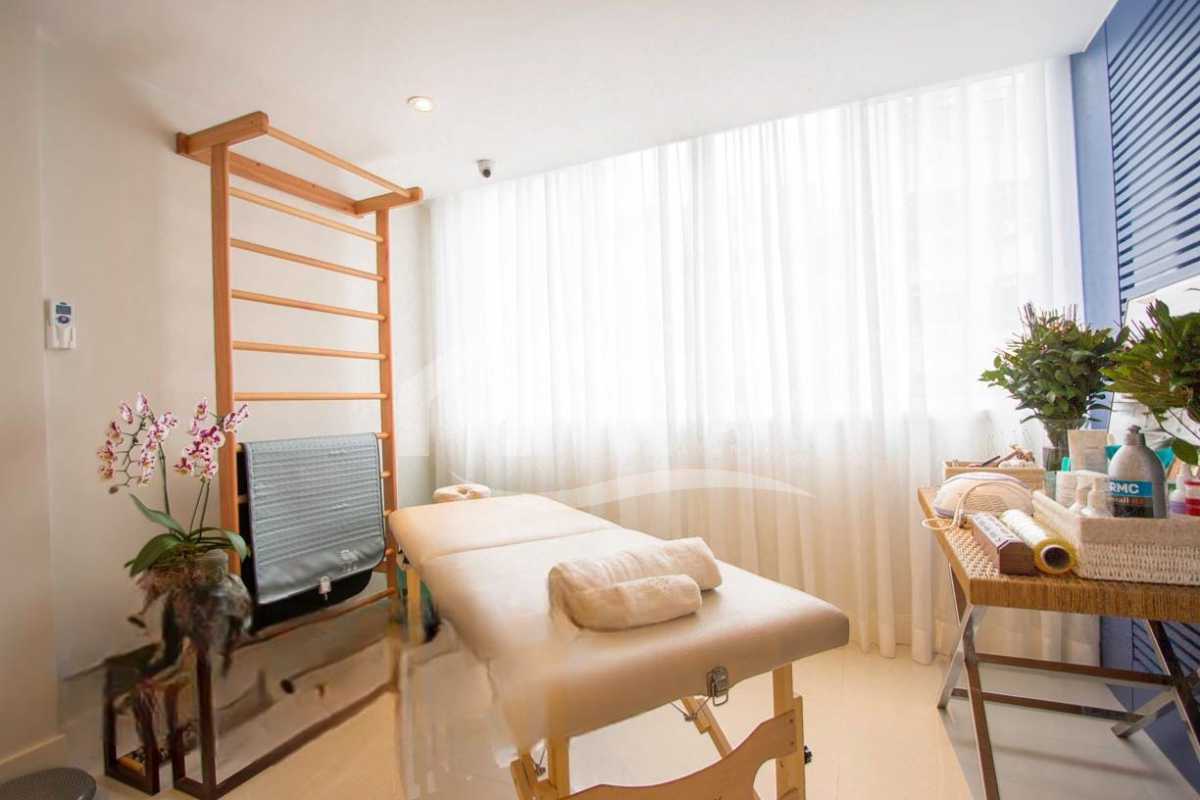 Conheça WhatsApp Image 2024-09-20 at 1 do imóvel - Excelente apartamento em andar alto de 3 quartos, dependência completa e com vaga na escritura. Imperdível na quadra da praia! - FCAP31413 - 17 WhatsApp Image 2024-09-20 at 1 - 17