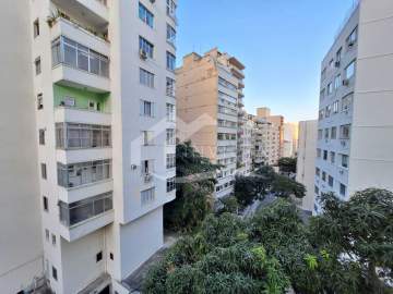 Imperdível - EXCELENTE APARTAMENTO DE 3 QUARTOS, COM VAGA NA ESCRITURA E PROXIMO AO METRO DE SIQUEIRA CAMPOS. - FLAP30014