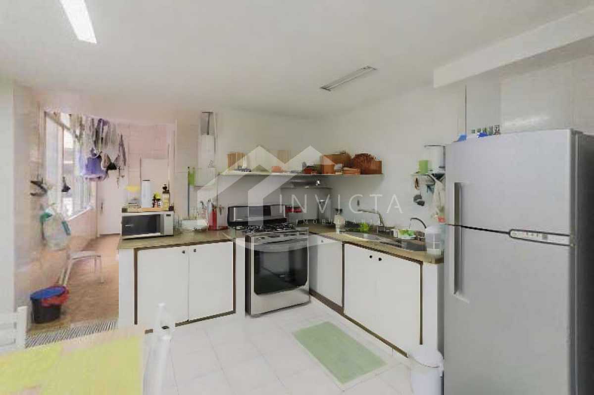 Imperdível - INCRÍVEL TRÊS QUARTO COM 2 VAGAS NO POSTO 6 DE COPACABANA - RPAP40035