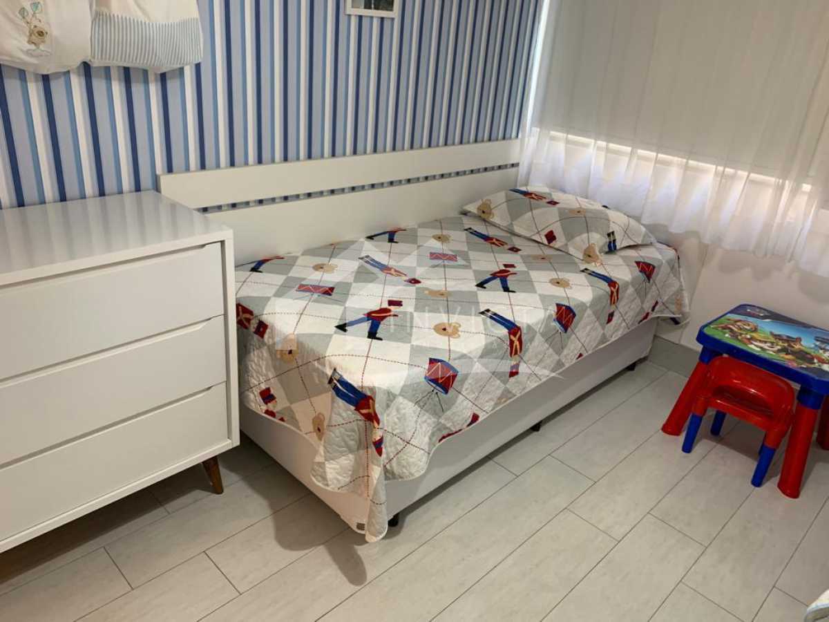 Imperdível - EXCELENTE APARTAMENTO DE 2 QUARTOS, 2 VAGAS NA ESCRITURA, ANDAR ALTO, DEPENDENCIA COMPLETA E PROXIMO AO METRO ARCOVERDE. NUMA ÁREA NOBRE DE COPACABANA. - FLAP20029
