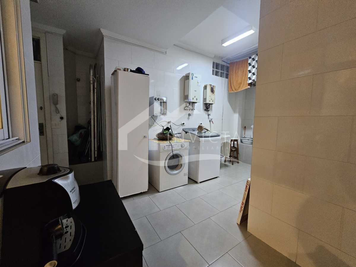 Conheça IMG-20250508-WA0200 do imóvel - Esplêndido apartamento luxuoso, reformado e muito bem localizado em rua nobre do posto 6 - FCAP40234 - 19 IMG-20250508-WA0200 - 19
