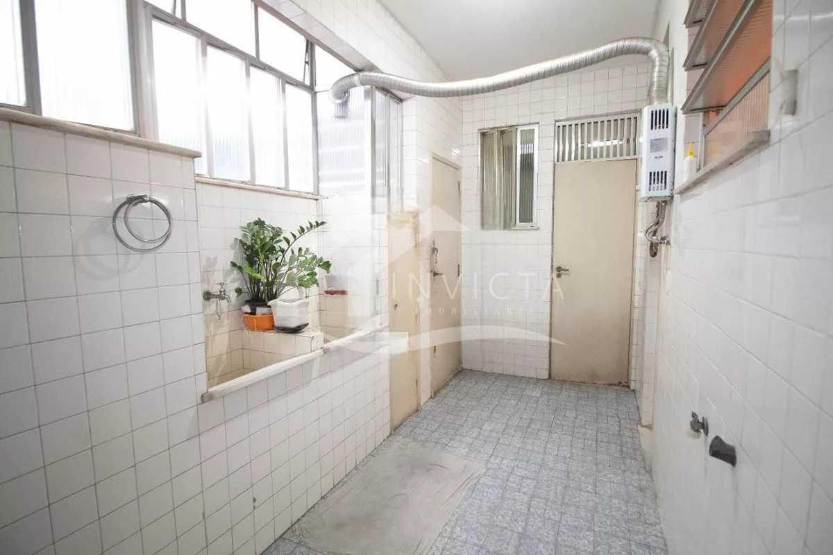 Imperdível - Posto 6, a uma quadra da praia, 3 quartos com vaga! - FCAP31607
