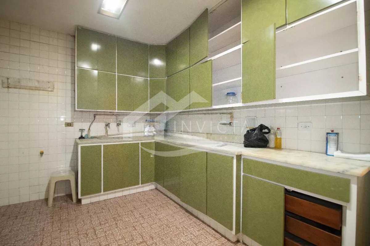 Imperdível - Posto 6, a uma quadra da praia, 3 quartos com vaga! - FCAP31607