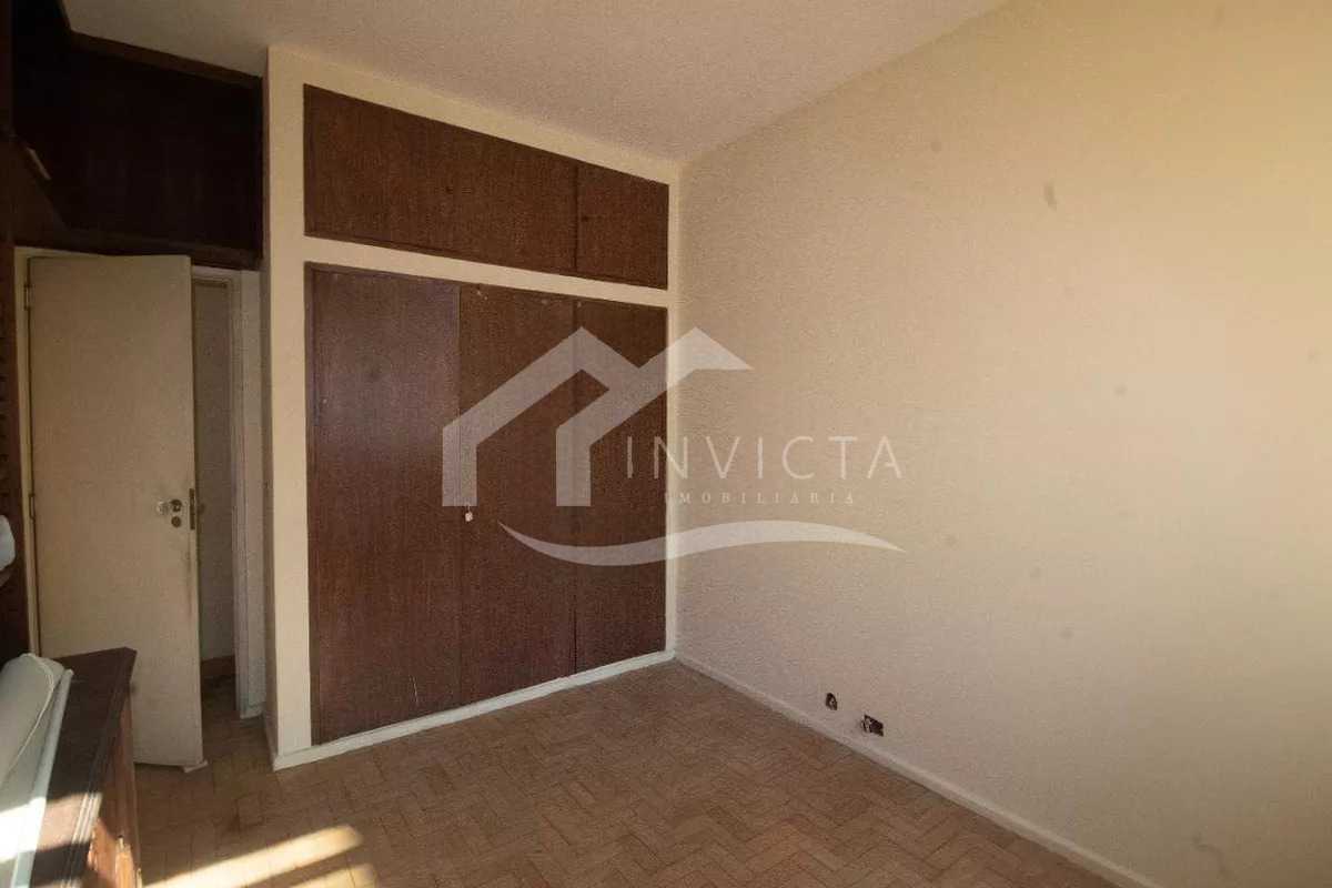Imperdível - Posto 6, a uma quadra da praia, 3 quartos com vaga! - FCAP31607