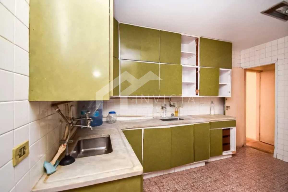 Imperdível - Posto 6, a uma quadra da praia, 3 quartos com vaga! - FCAP31607