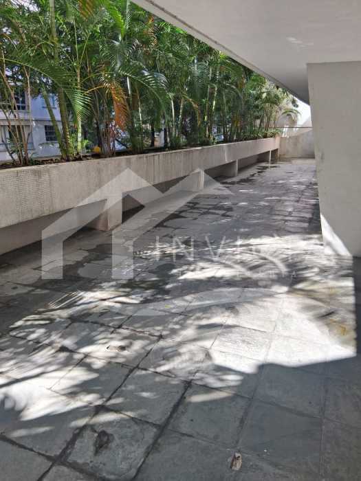 Ótima localização - MARAVILHOSO 3 QUARTOS EM RUA NOBRE - FCAP31645