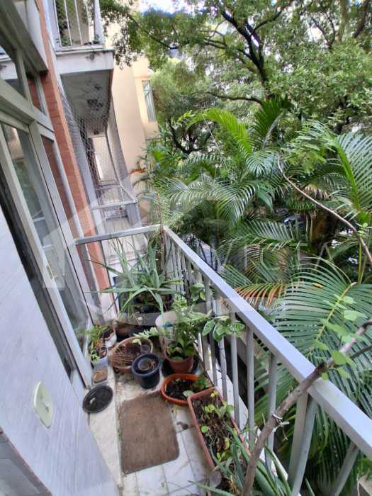 Ótima localização - MARAVILHOSO 3 QUARTOS EM RUA NOBRE - FCAP31645