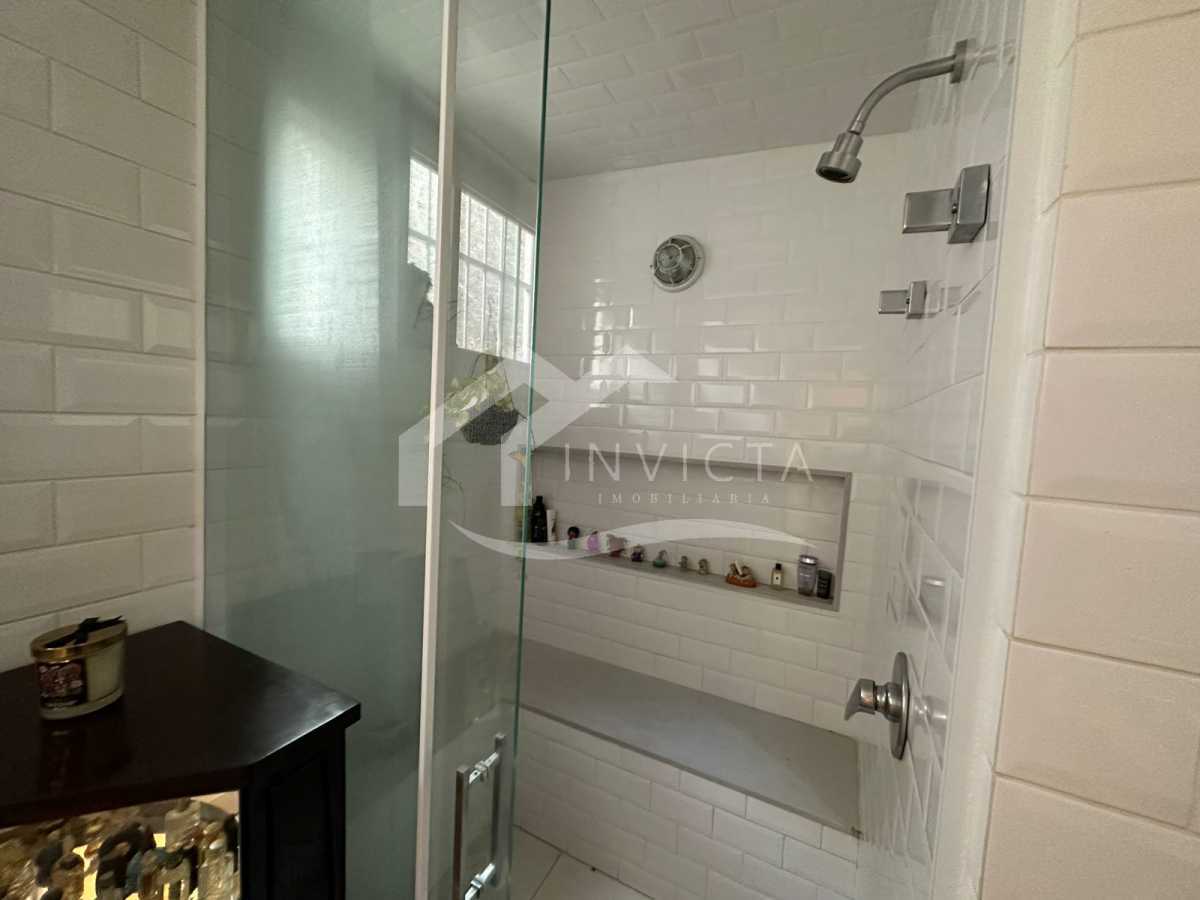 Imperdível - Incrível Garden em Copacabana com jacuzzi e sauna para 4 pessoas - IPAP20048