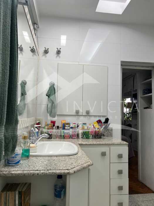 Ótima localização - MARAVILHOSO 3 QUARTOS EM RUA NOBRE - FCAP31661