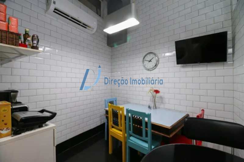 Conheça WhatsApp Image 2025-09-29 at 0 do imóvel - Apartamento à venda Rua Bolivar, Copacabana, Rio de Janeiro - R$ 2.200.000 - HB40721COP - 21 WhatsApp Image 2025-09-29 at 0 - 21