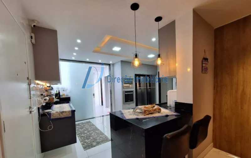 Conheça WhatsApp Image 2025-12-05 at 1 do imóvel - Apartamento à venda Rua Figueiredo Magalhães, Copacabana, Rio de Janeiro - R$ 2.000.000 - HB31272COP - 17 WhatsApp Image 2025-12-05 at 1 - 17