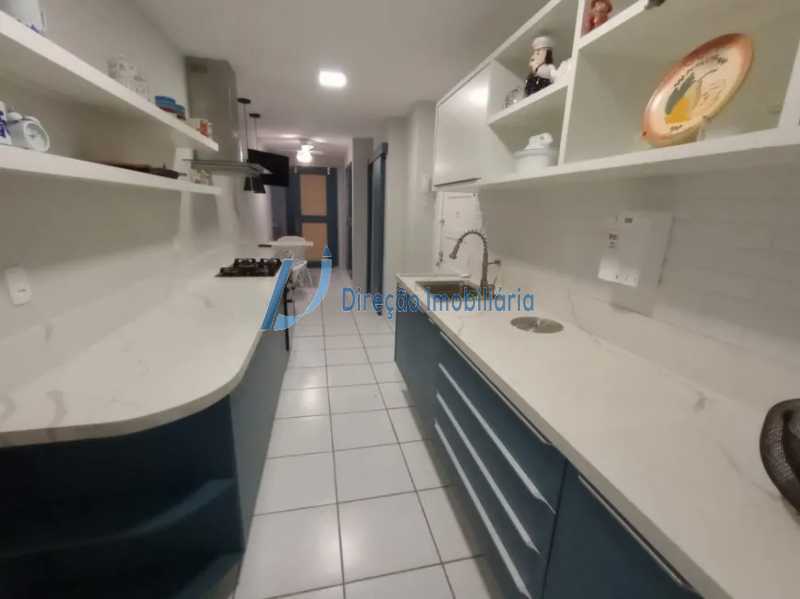 Conheça WhatsApp Image 2026-02-13 at 1 do imóvel - Apartamento à venda Avenida Atlântica, Copacabana, Rio de Janeiro - R$ 2.550.000 - HB31308COP - 17 WhatsApp Image 2026-02-13 at 1 - 17