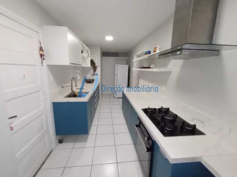 Conheça WhatsApp Image 2026-02-13 at 1 do imóvel - Apartamento à venda Avenida Atlântica, Copacabana, Rio de Janeiro - R$ 2.550.000 - HB31308COP - 18 WhatsApp Image 2026-02-13 at 1 - 18