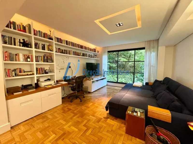 Conheça WhatsApp Image 2026-10-13 at 1 do imóvel - Apartamento à venda Praça Eugênio Jardim, Copacabana, Rio de Janeiro - R$ 2.600.000 - HB31527COP - 8 WhatsApp Image 2026-10-13 at 1 - 8