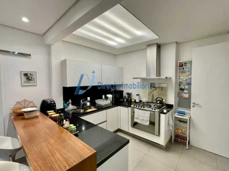 Conheça WhatsApp Image 2026-10-13 at 1 do imóvel - Apartamento à venda Praça Eugênio Jardim, Copacabana, Rio de Janeiro - R$ 2.600.000 - HB31527COP - 19 WhatsApp Image 2026-10-13 at 1 - 19
