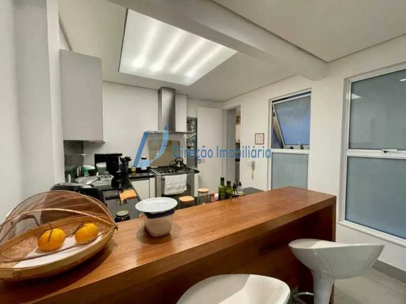 Conheça WhatsApp Image 2026-10-13 at 1 do imóvel - Apartamento à venda Praça Eugênio Jardim, Copacabana, Rio de Janeiro - R$ 2.600.000 - HB31527COP - 20 WhatsApp Image 2026-10-13 at 1 - 20