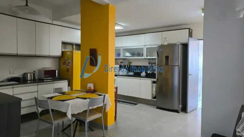 Conheça WhatsApp Image 2026-10-13 at 1 do imóvel - Apartamento para venda e aluguel Avenida Atlântica, Copacabana, Rio de Janeiro - R$ 5.000.000 - HB31528COP - 20 WhatsApp Image 2026-10-13 at 1 - 20