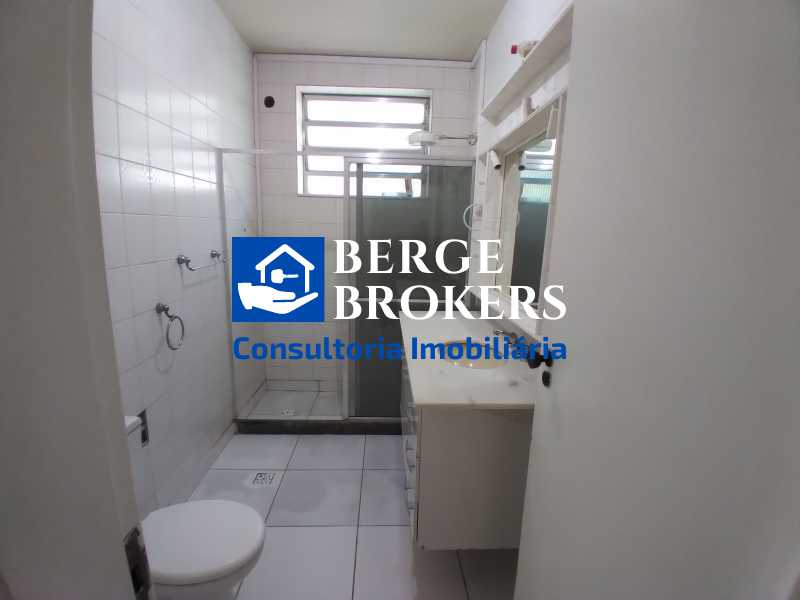 Conheça Banheiro Social do imóvel - alugo apartamento de 2 quartos - RJAP20226 - 9 Banheiro Social - 9