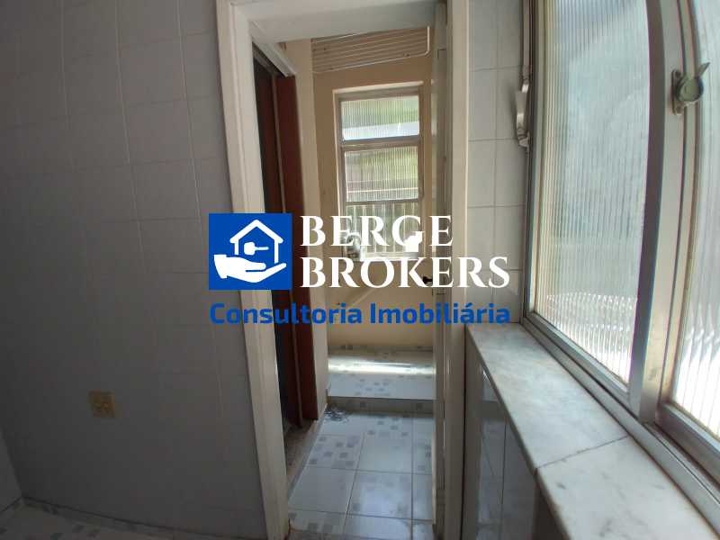 Conheça Dependência do imóvel - alugo apartamento de 2 quartos - RJAP20226 - 24 Dependência - 24