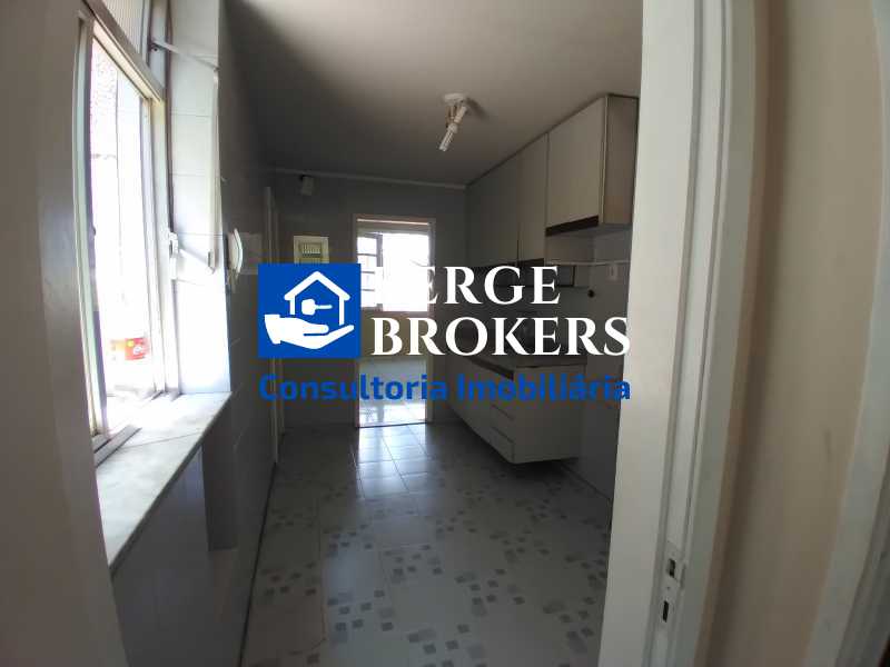 Conheça Cozinha do imóvel - alugo apartamento de 2 quartos - RJAP20226 - 23 Cozinha - 23