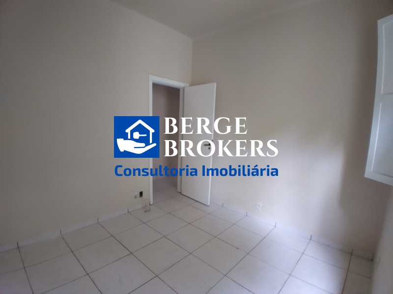 Conheça 1º Quarto do imóvel - alugo apartamento de 2 quartos - RJAP20226 - 14 1º Quarto - 14