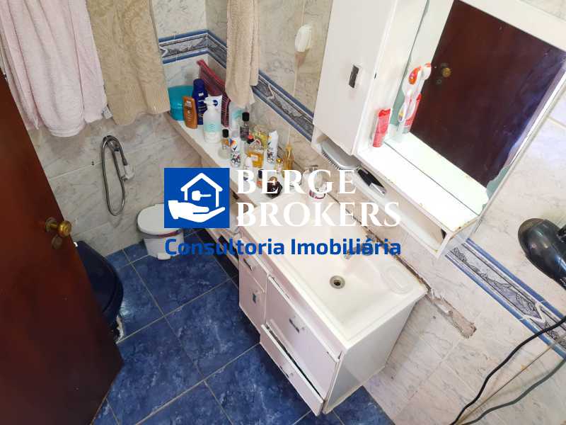 Conheça BANHEIRO S 1 do imóvel - Casa 7 quartos à venda Tijuca, Rio de Janeiro - R$ 990.000 - RJCA70001 - 11 BANHEIRO S 1 - 11