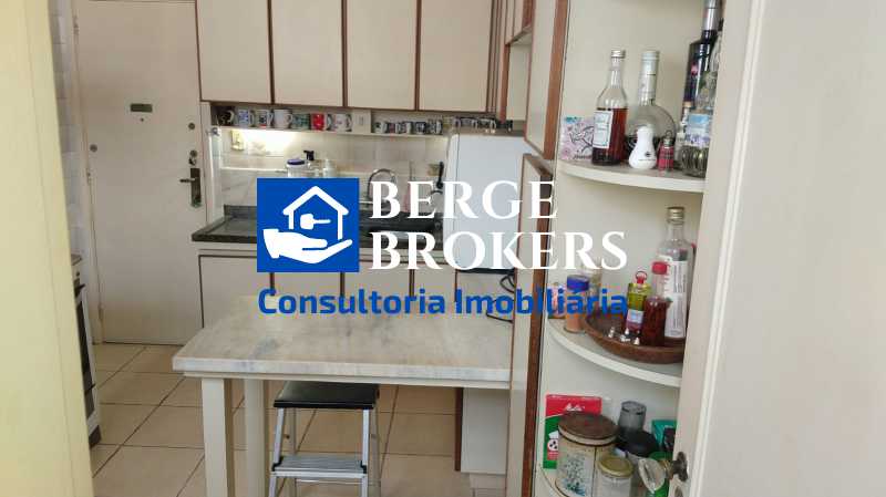 Conheça cozinha do imóvel - Apartamento à venda Rua Assis Brasil, Copacabana, Rio de Janeiro - R$ 1.800.000 - RJAP40125 - 47 cozinha - 47