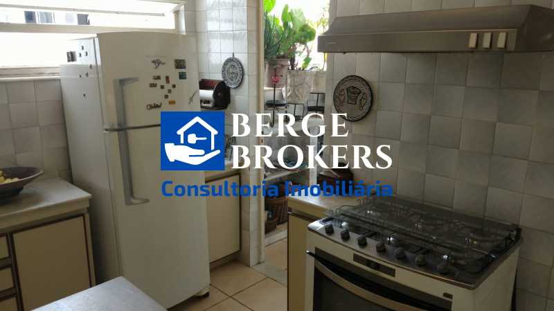 Conheça cozinha do imóvel - Apartamento à venda Rua Assis Brasil, Copacabana, Rio de Janeiro - R$ 1.800.000 - RJAP40125 - 49 cozinha - 49