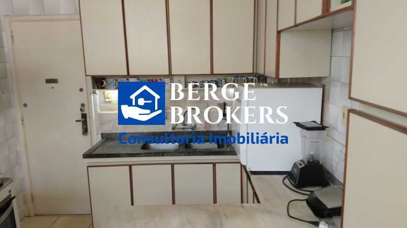 Conheça cozinha do imóvel - Apartamento à venda Rua Assis Brasil, Copacabana, Rio de Janeiro - R$ 1.800.000 - RJAP40125 - 50 cozinha - 50