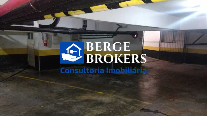 Conheça garagem do imóvel - Apartamento à venda Rua Assis Brasil, Copacabana, Rio de Janeiro - R$ 1.800.000 - RJAP40125 - 67 garagem - 67