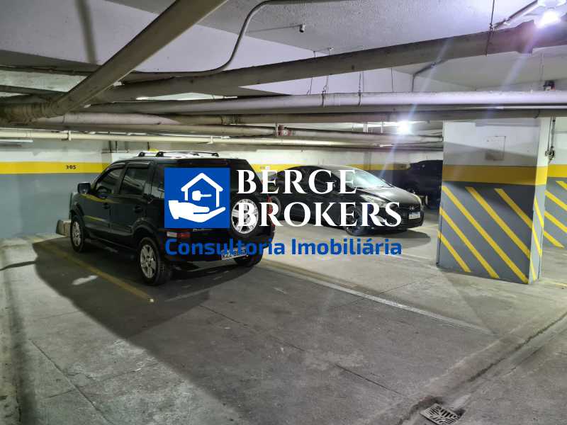 Conheça Garagem do imóvel - Apartamento à venda Rua Gomes Carneiro, Ipanema, Rio de Janeiro - R$ 950.000 - RJAP10272 - 35 Garagem - 35