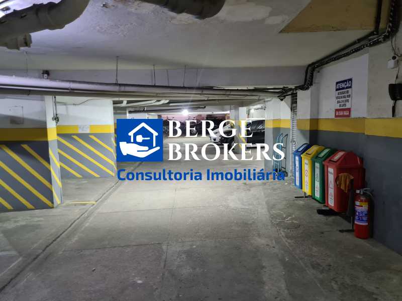 Conheça Garagem do imóvel - Apartamento à venda Rua Gomes Carneiro, Ipanema, Rio de Janeiro - R$ 950.000 - RJAP10272 - 37 Garagem - 37