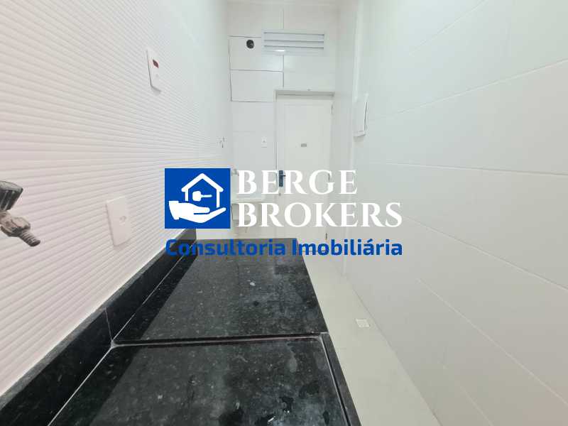 Conheça Cozinha do imóvel - Apartamento à venda Rua Gomes Carneiro, Ipanema, Rio de Janeiro - R$ 950.000 - RJAP10272 - 11 Cozinha - 11