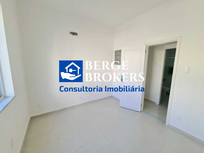Conheça Quarto do imóvel - Apartamento à venda Rua Gomes Carneiro, Ipanema, Rio de Janeiro - R$ 950.000 - RJAP10272 - 19 Quarto - 19